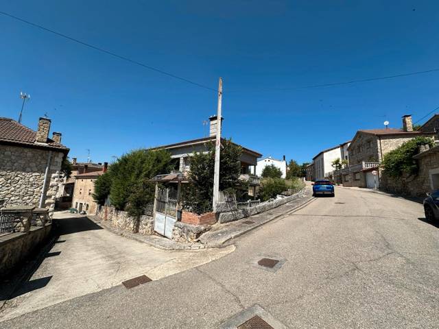 Casa-chalet en Venta en Calle la Fuente en Villayerno Morquillas