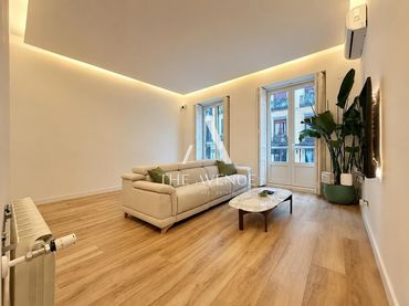 Flat with balcony for sale in Calle AVE MARIA