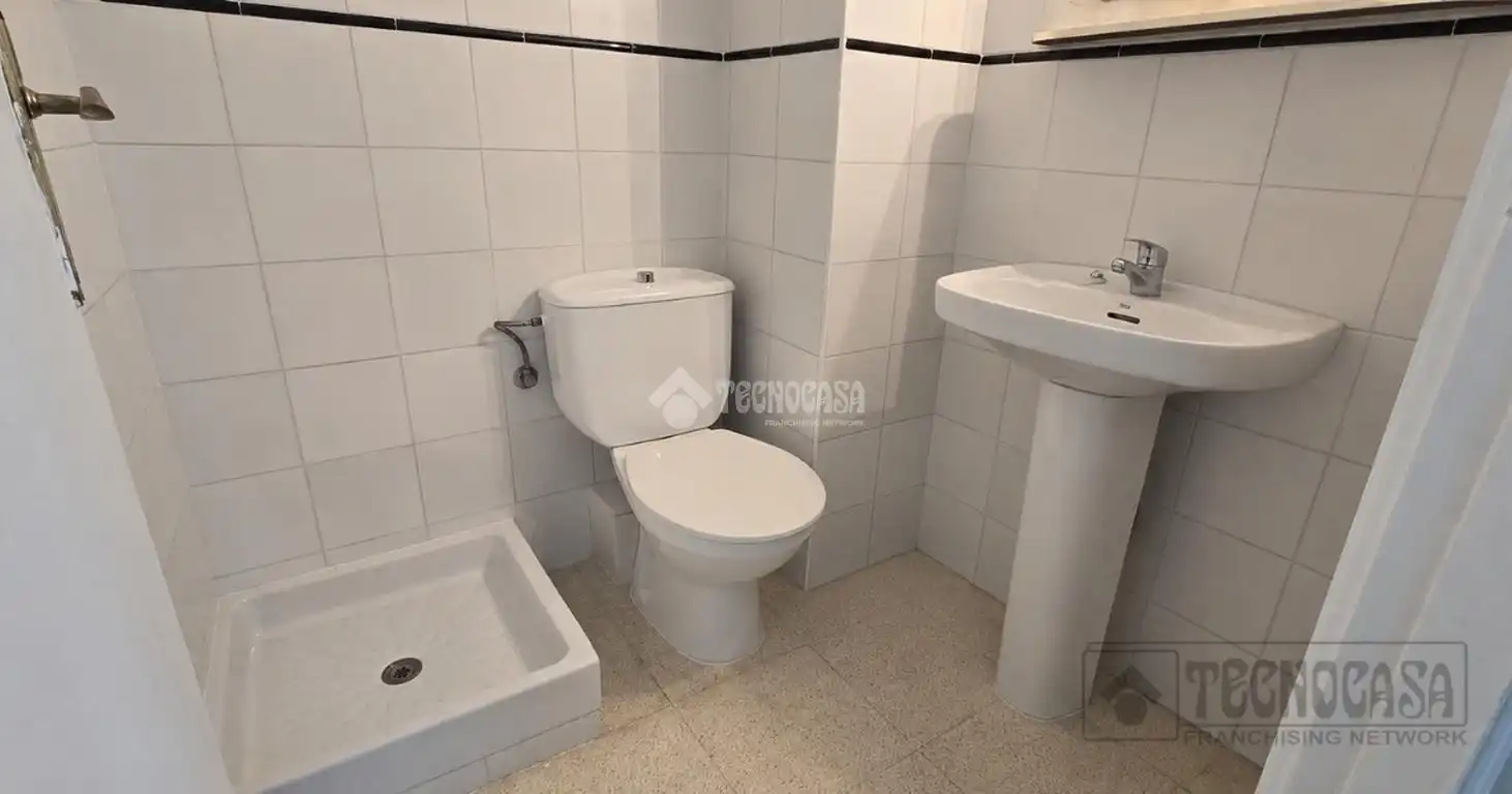 Bany de Pis en venda en Mataró