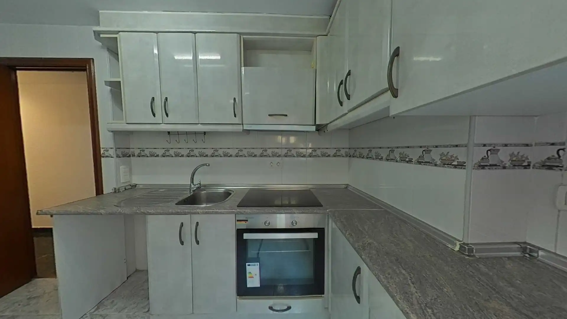 Cocina de Piso en venta en Zaragoza con Calefacción