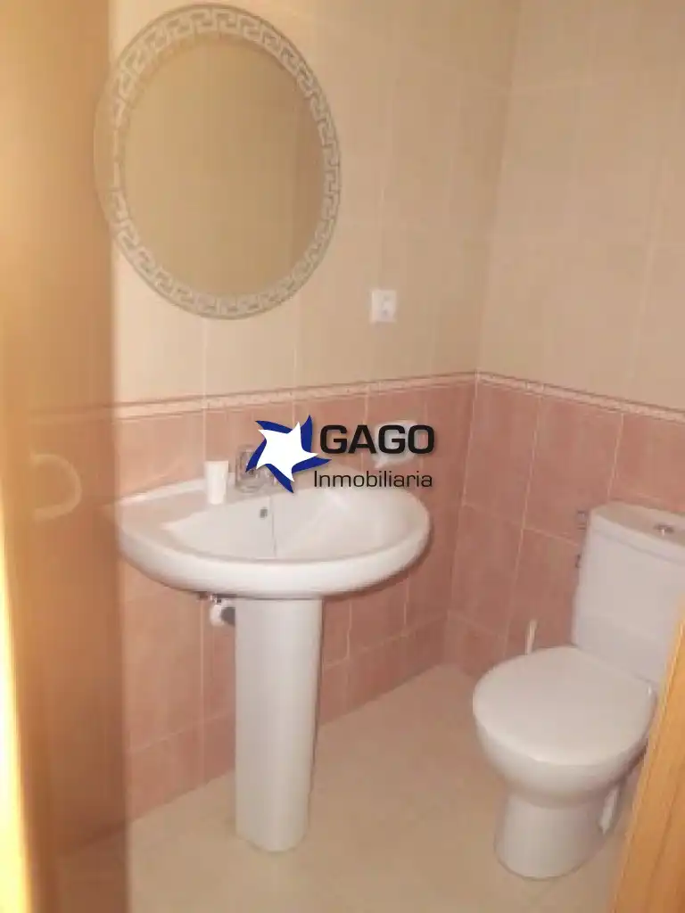 Bany de Casa o xalet en venda en Córdoba amb Aire condicionat, Calefacció i Terrassa