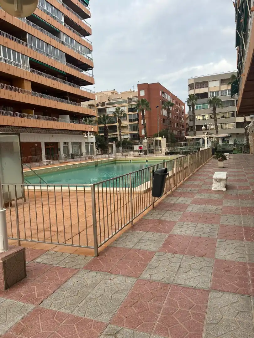Piscina de Àtic en venda en Torrevieja amb Aire condicionat, Calefacció i Terrassa