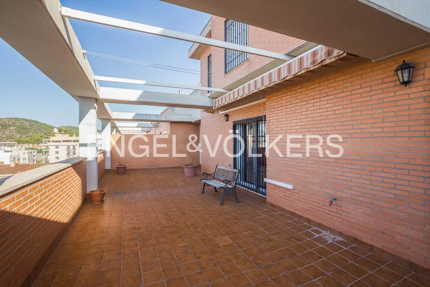 Terraza de Ático de alquiler en Sagunto / Sagunt con Aire acondicionado, Calefacción y Terraza