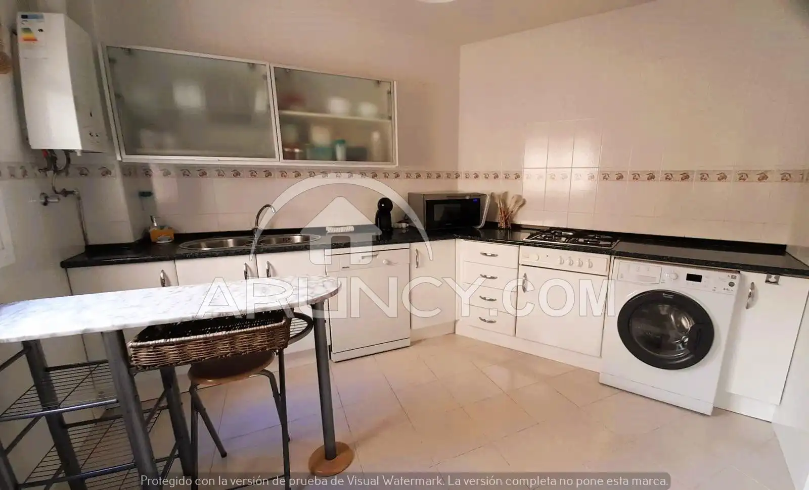 Kitchen of Flat for sale in Alcalá de Guadaira  with Air Conditioner and Storage room