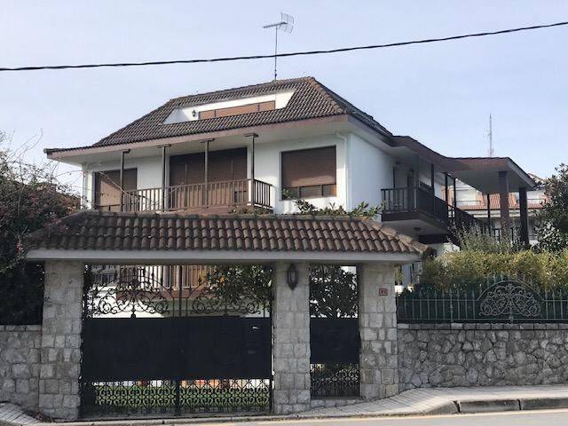 Casa-chalet en Venta en Tregadín