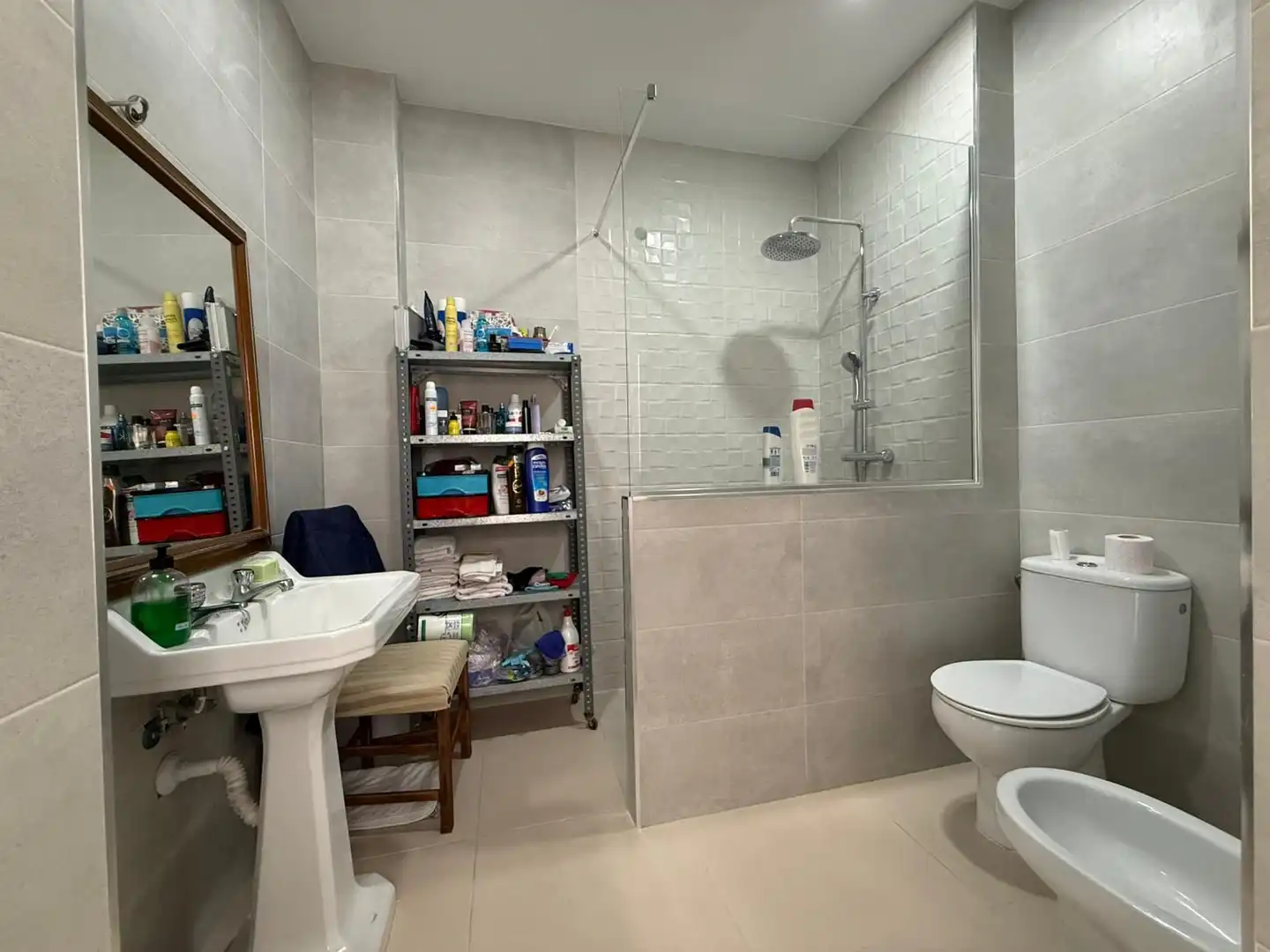Badezimmer von Gebäude zum Verkauf in Utrera