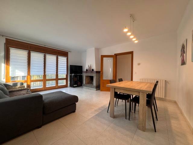 Casa-chalet en Venta en Carrer Major en Ullà