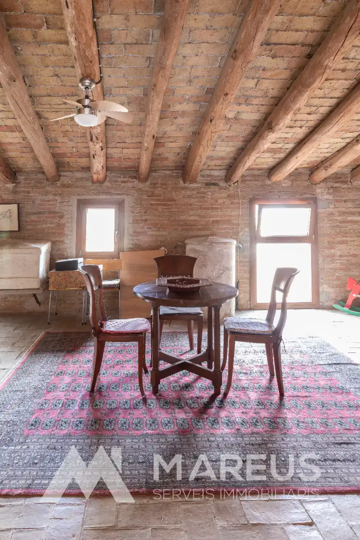 Comedor de Casa adosada en venta en Torrelavit con Calefacción