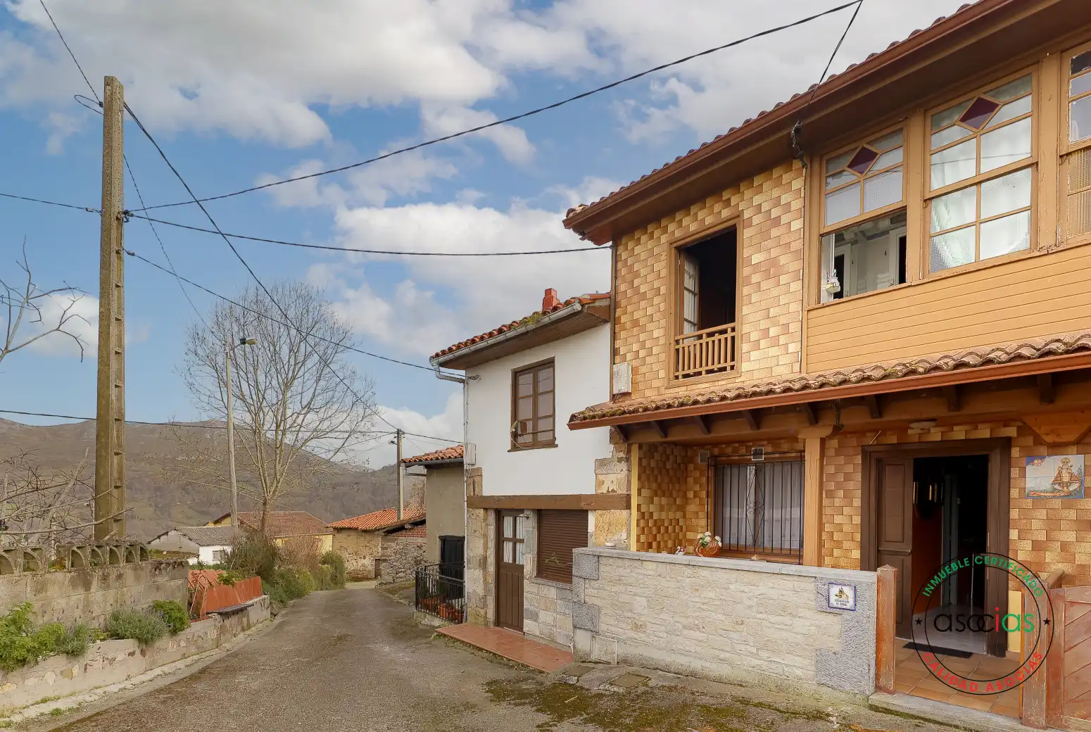 Vista exterior de Casa o chalet en venta en Parres con Calefacción y Terraza