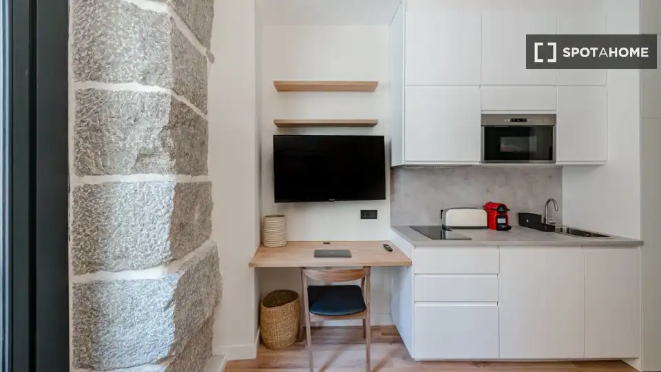Kitchen of Study for share in Madrid  with Air Conditioner, Heating and Terrace