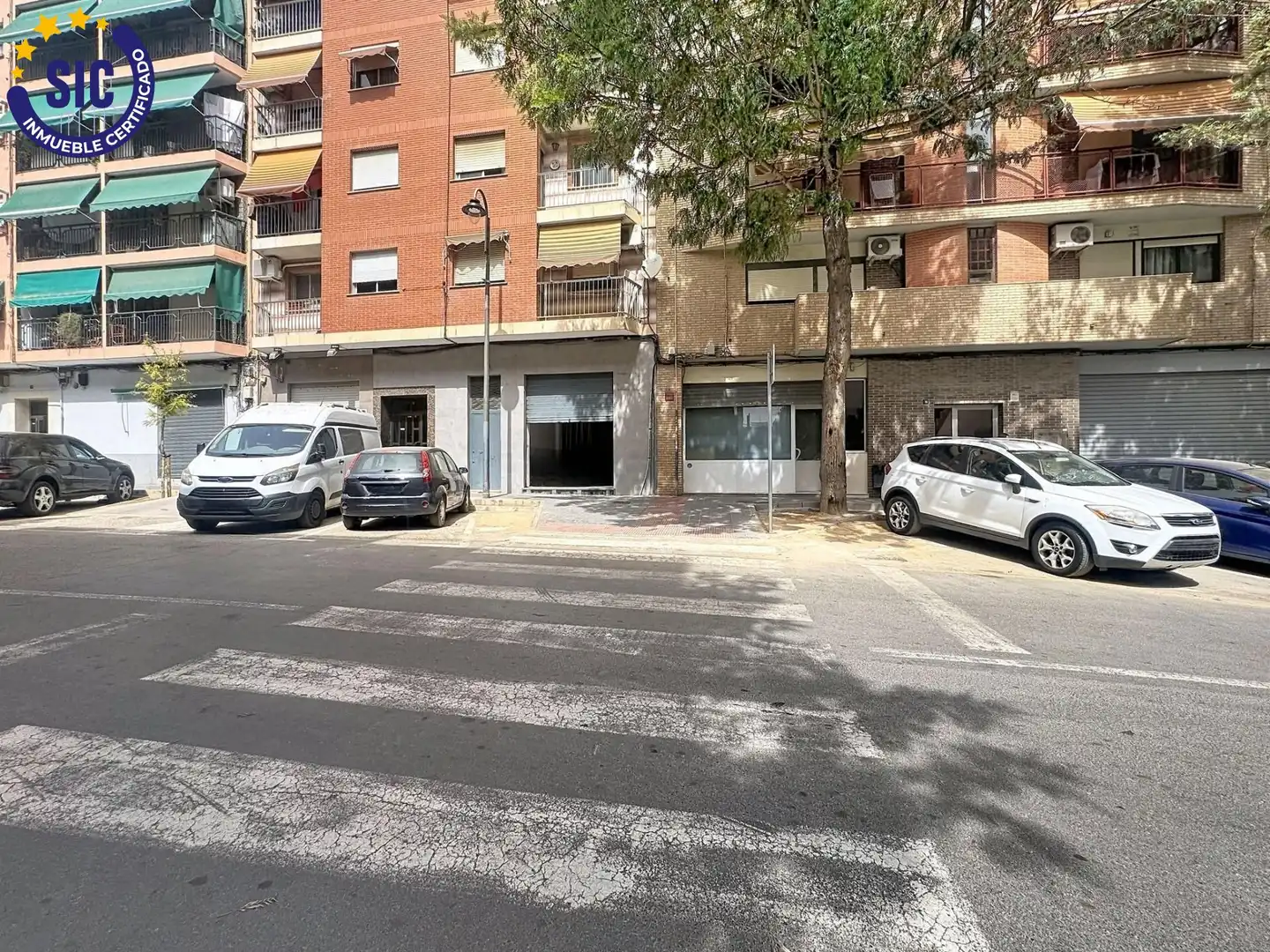Vista exterior de Local en venda en Quart de Poblet
