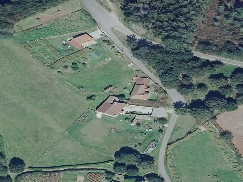 Pis en venda en Campo Lameiro