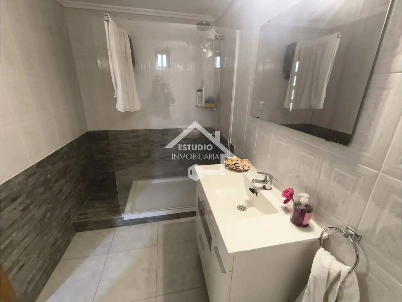 Bany de Casa o xalet en venda en Bañares, La Rioja