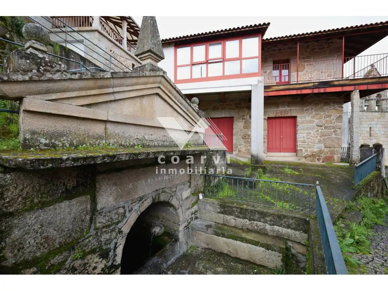 Außenansicht von Haus oder Chalet zum Verkauf in Barbadás mit Privatgarten und Terrasse