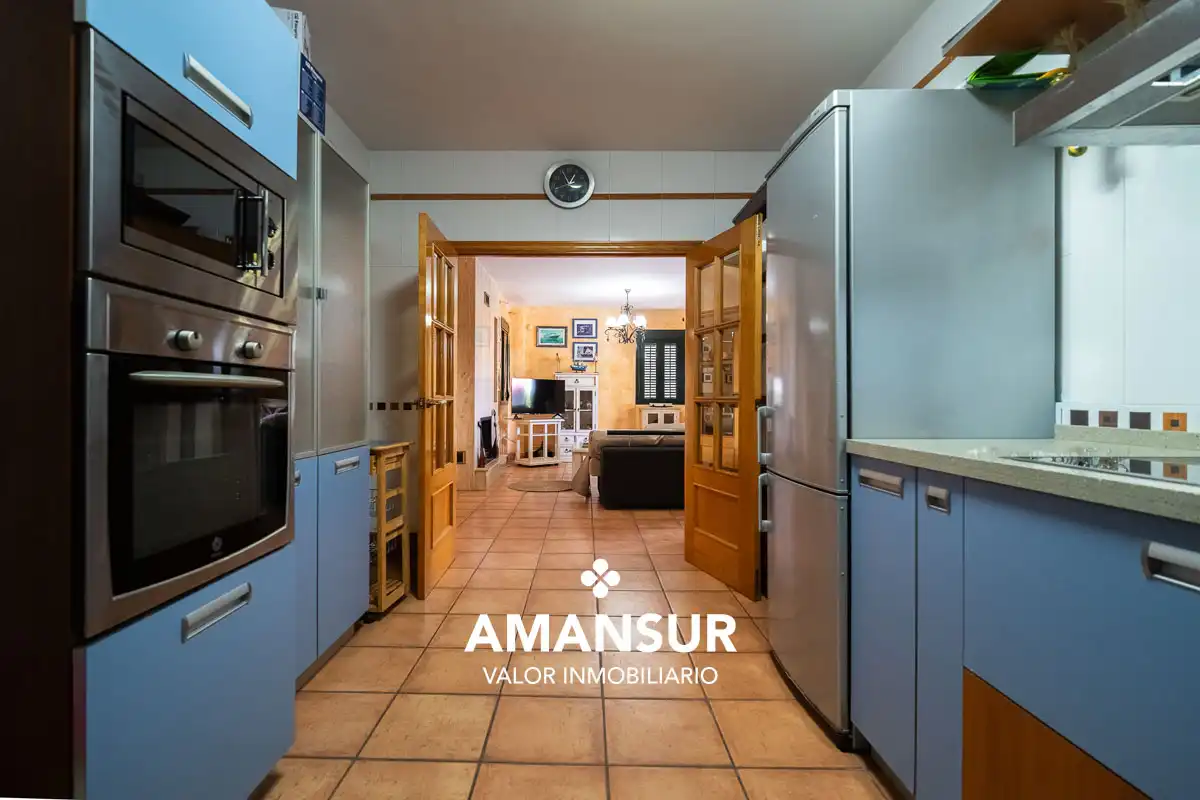 Kitchen of Houses for sale in Punta Umbría  with Heating, Terrace and Swimming Pool
