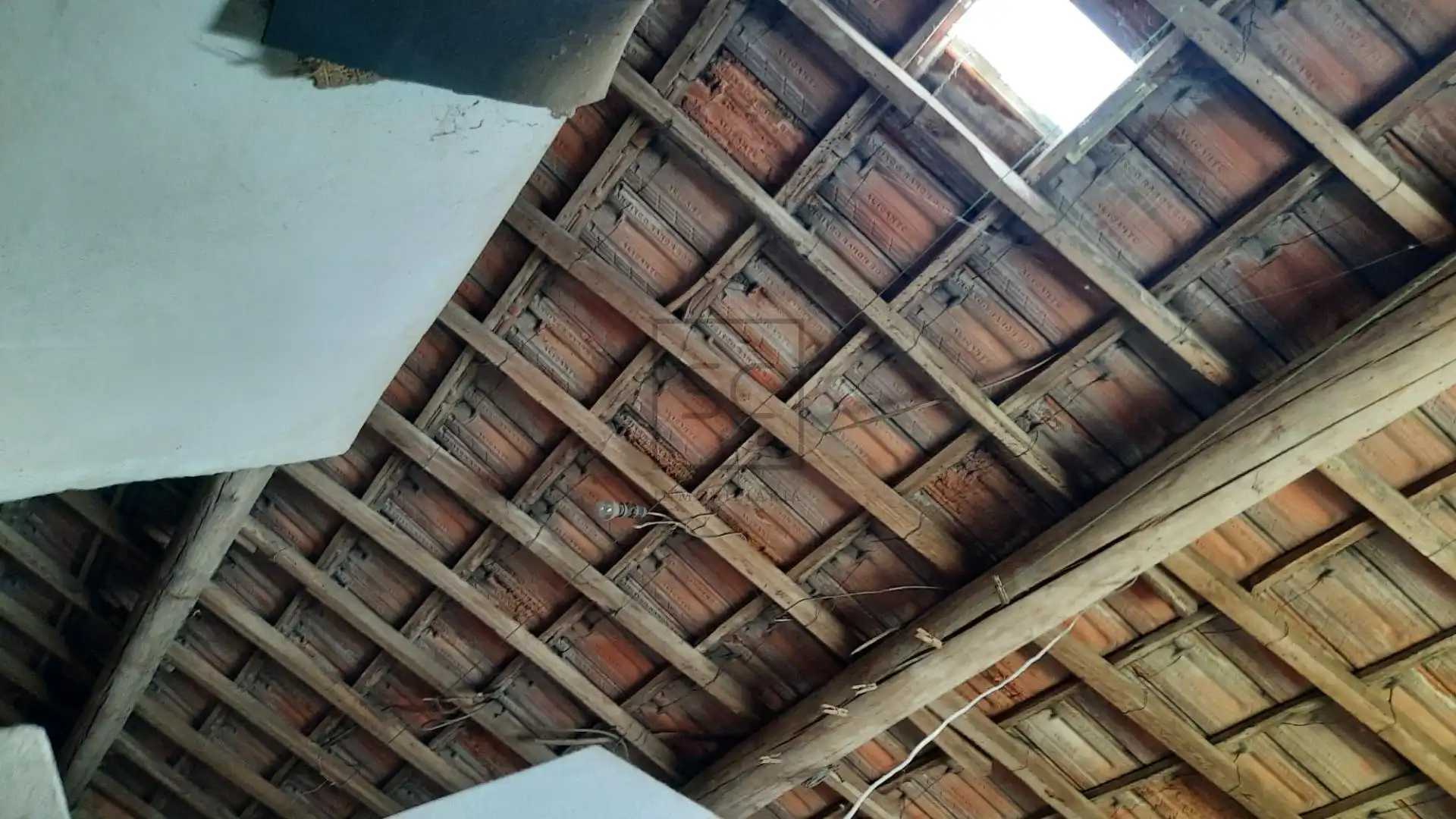 Casa adosada en venda a CEDEIRA, Piñeiros- Freixeiro