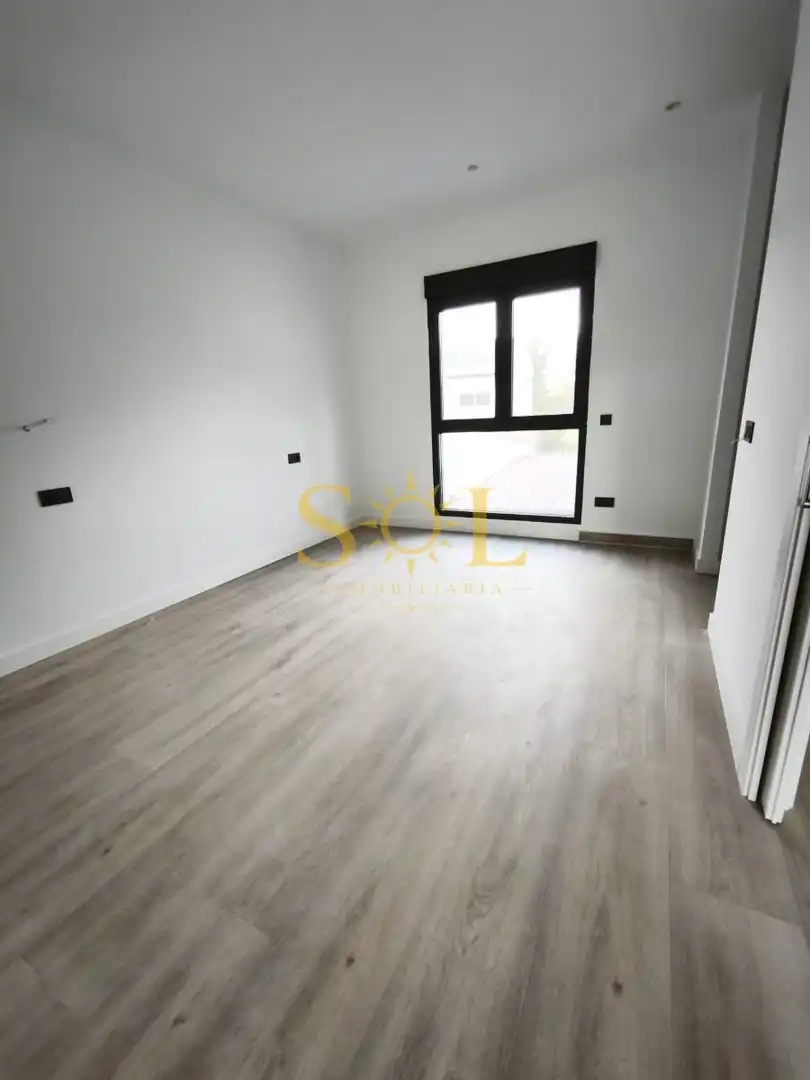 Casa con jardín en venta en Calle la Iglesia 3b Azadinos Leon, imagen 11