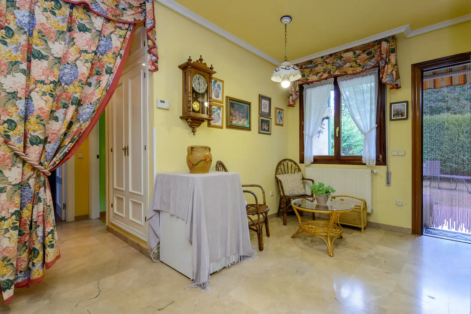 Casa o chalet en venta en Oviedo  con Calefacción, Jardín privado y Parquet