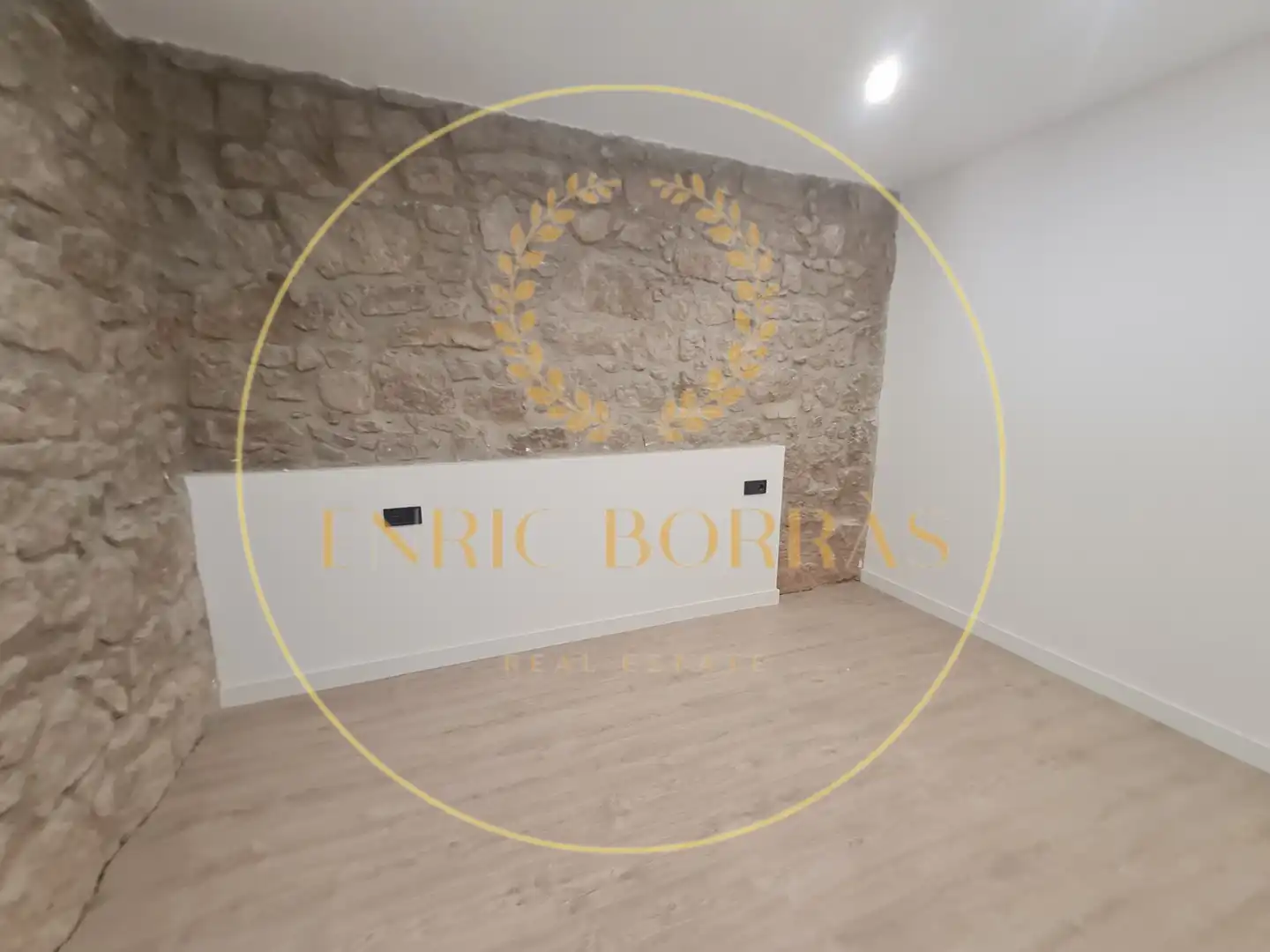 Pis en venda en Casserres amb Calefacció, Parquet i Terrassa