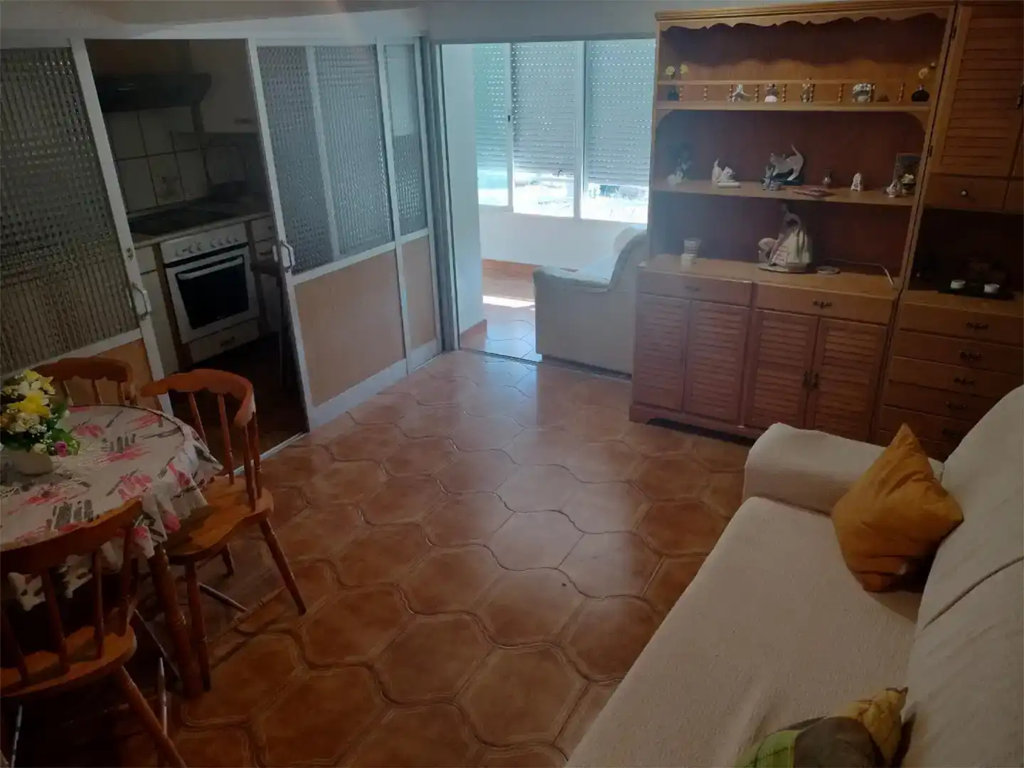 Sala de estar de Casa adosada en venta en La Vilueña con Jardín privado, Trastero y Amueblado