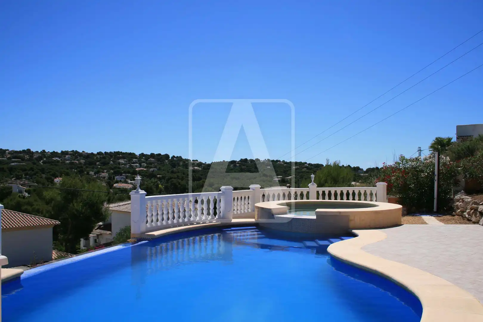 Piscina de Casa o xalet en venda en Jávea / Xàbia amb Calefacció, Jardí privat i Terrassa