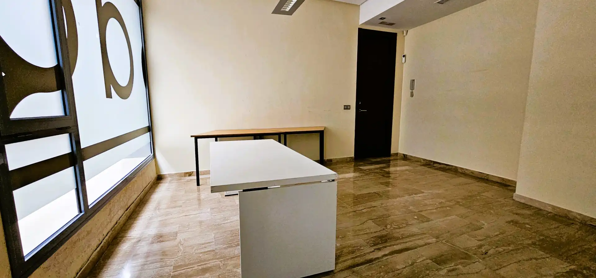 Inmuebles singulares con ascensor en venta en Avenida Santa Eulalia 64, imagen 10