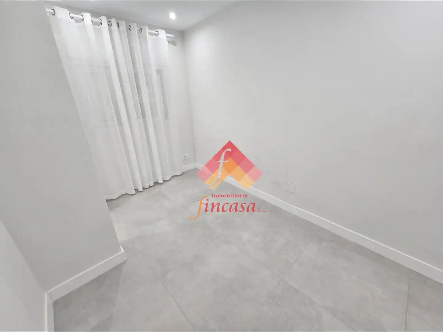 Wohnung zum Verkauf in Ronda mit Klimaanlage und Möbliert