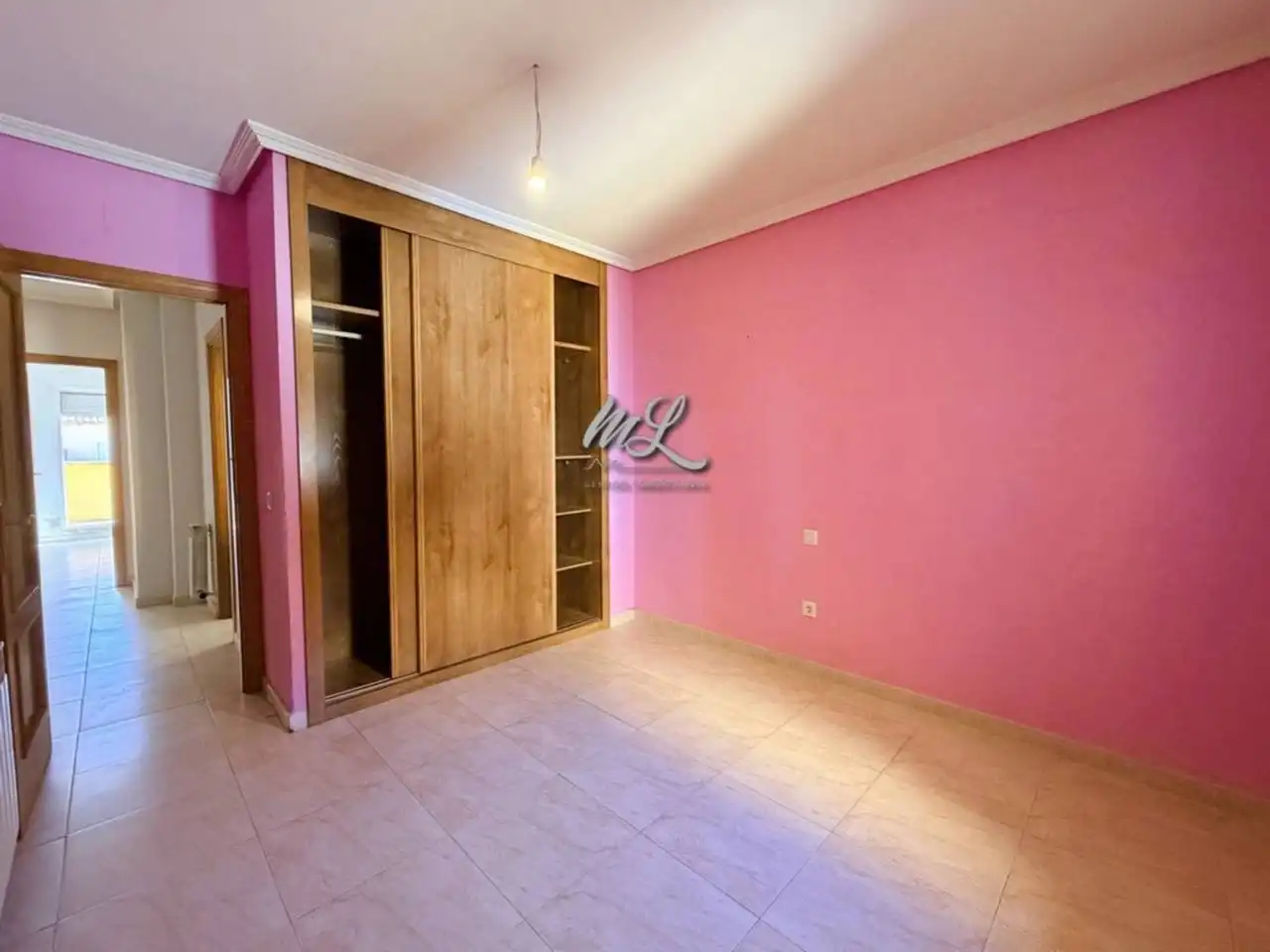 Habitación de Casa adosada en venta en Toledo con Calefacción, Jardín privado y Terraza