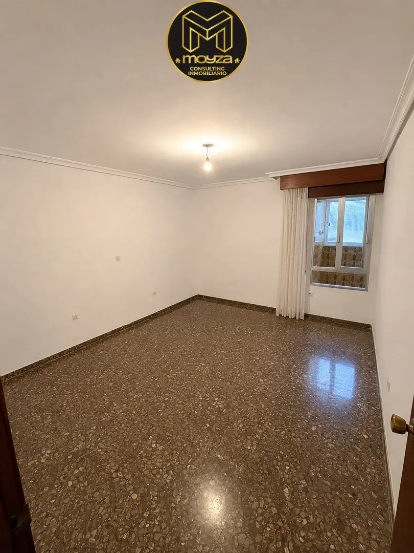 Piso con ascensor en venta en Belén - San Roque, imagen 4