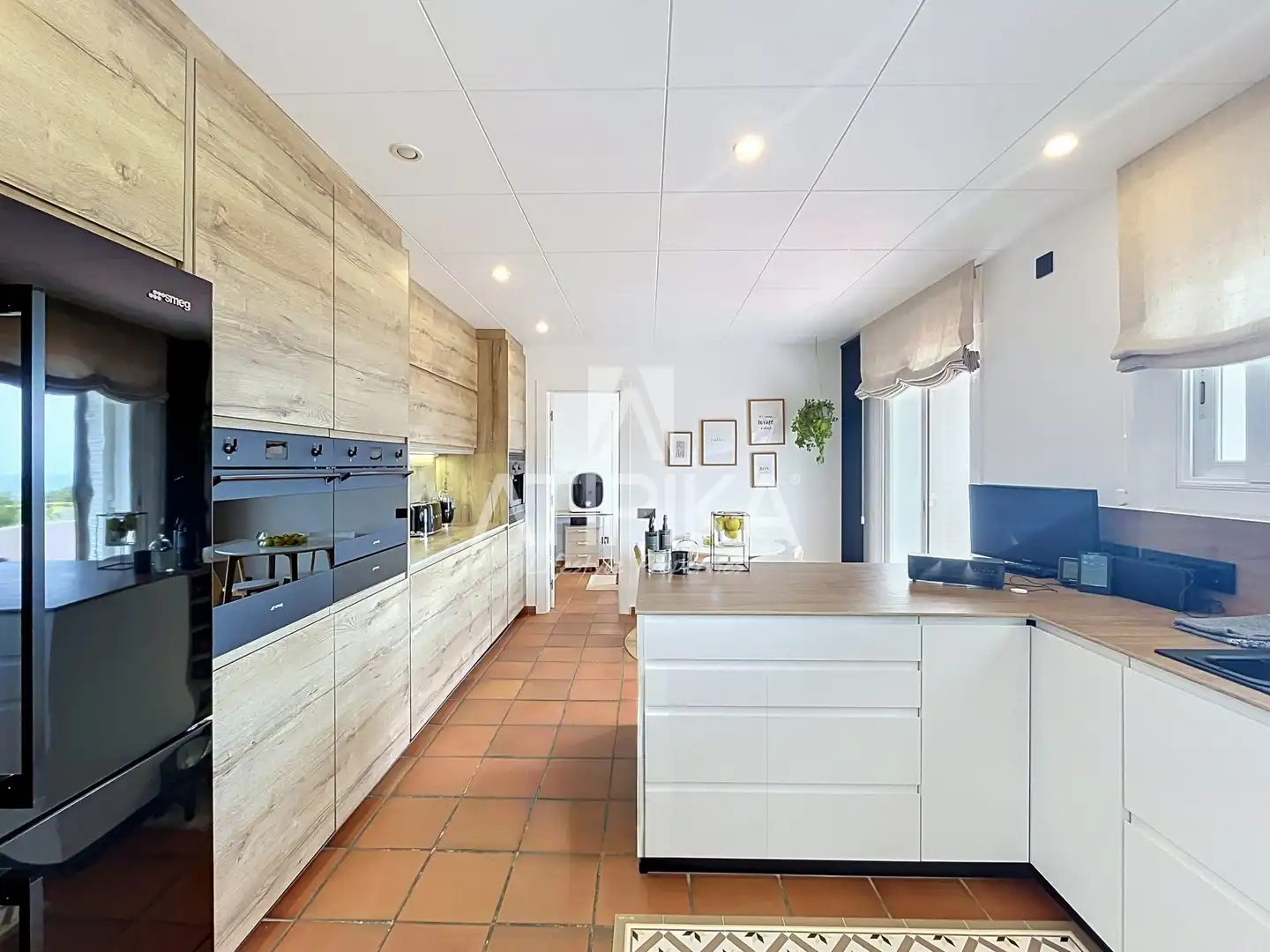 Cocina de Casa o chalet en venta en Sant Andreu de Llavaneres con Terraza, Piscina y Horno
