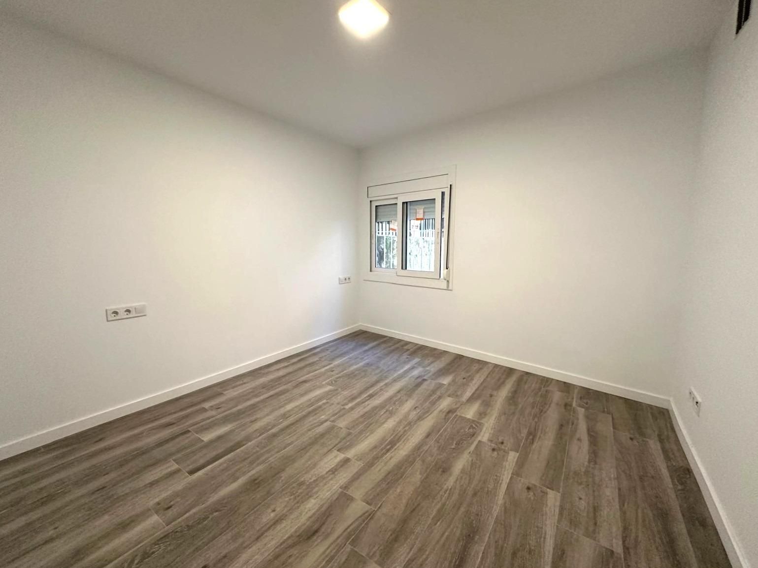 Study for sale in Carrer del Mas Marí, Santa Rosa