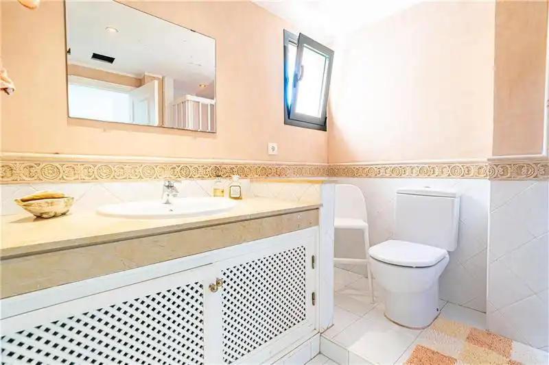 Baño de Piso en venta en Calvià con Aire acondicionado, Terraza y Trastero