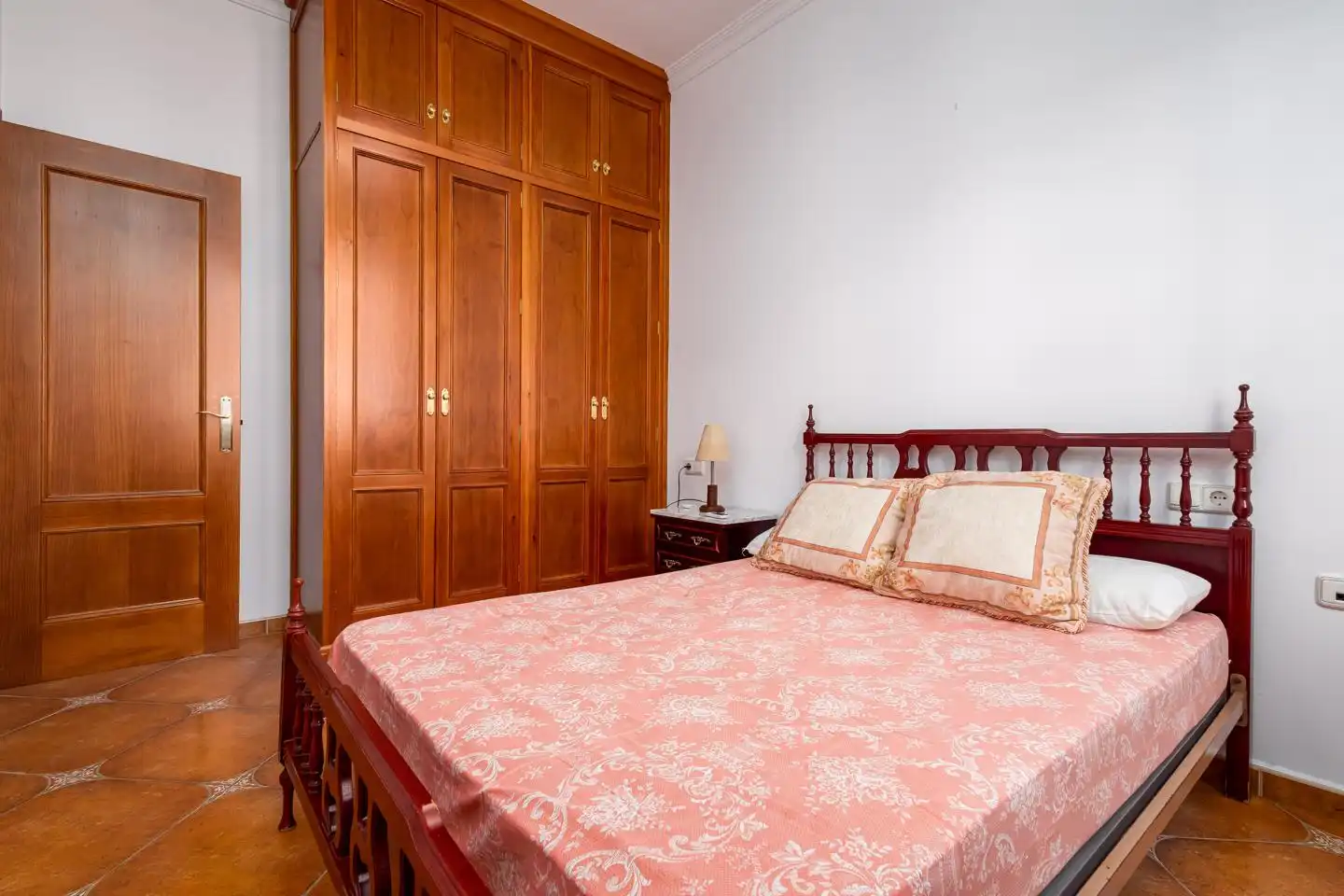 Habitación de Planta baja en venta en Ardales con Amueblado