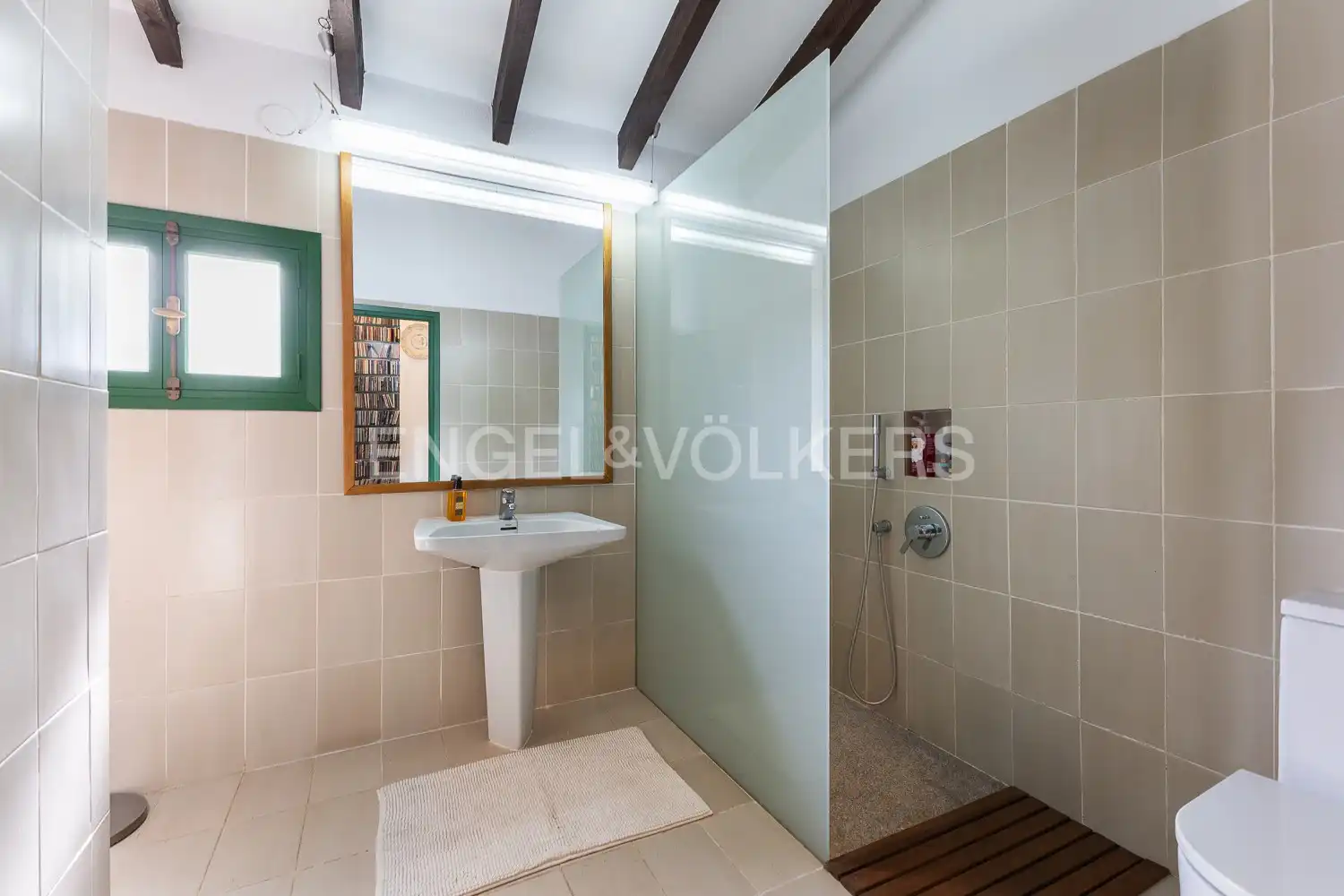 Bathroom of Houses for sale in Dénia  with Heating, Private garden and Parquet flooring