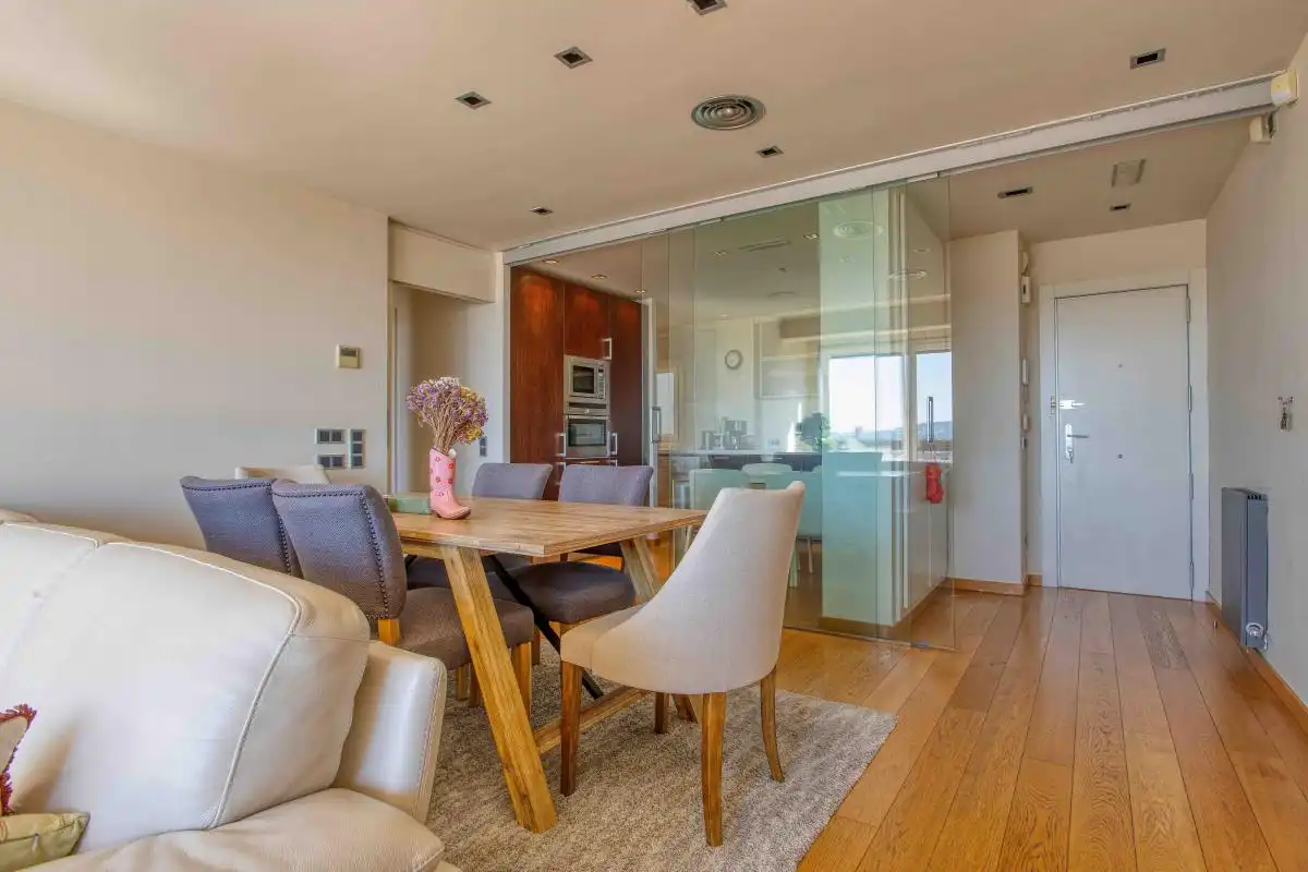 Comedor de Piso en venta en Barcelona con Aire acondicionado, Calefacción y Jardín privado