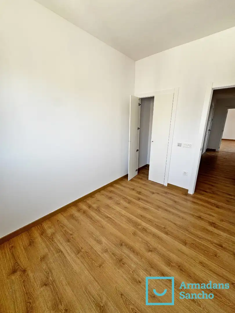 Bedroom of Attic for rent in Salou  with Air Conditioner, Heating and Storage room