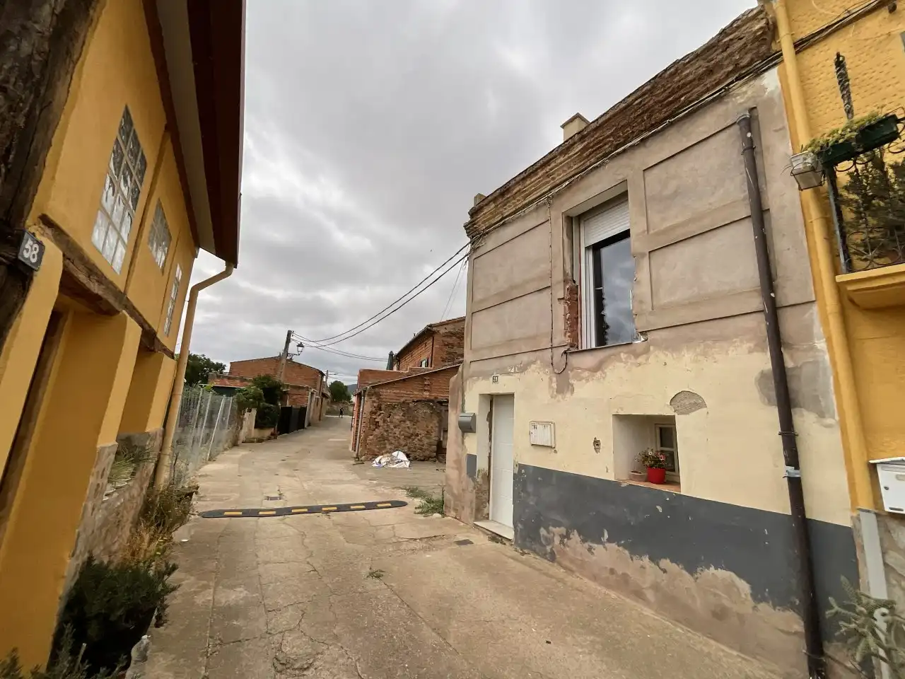 Vista exterior de Casa o chalet en venta en Cirueña con Calefacción, Jardín privado y Amueblado