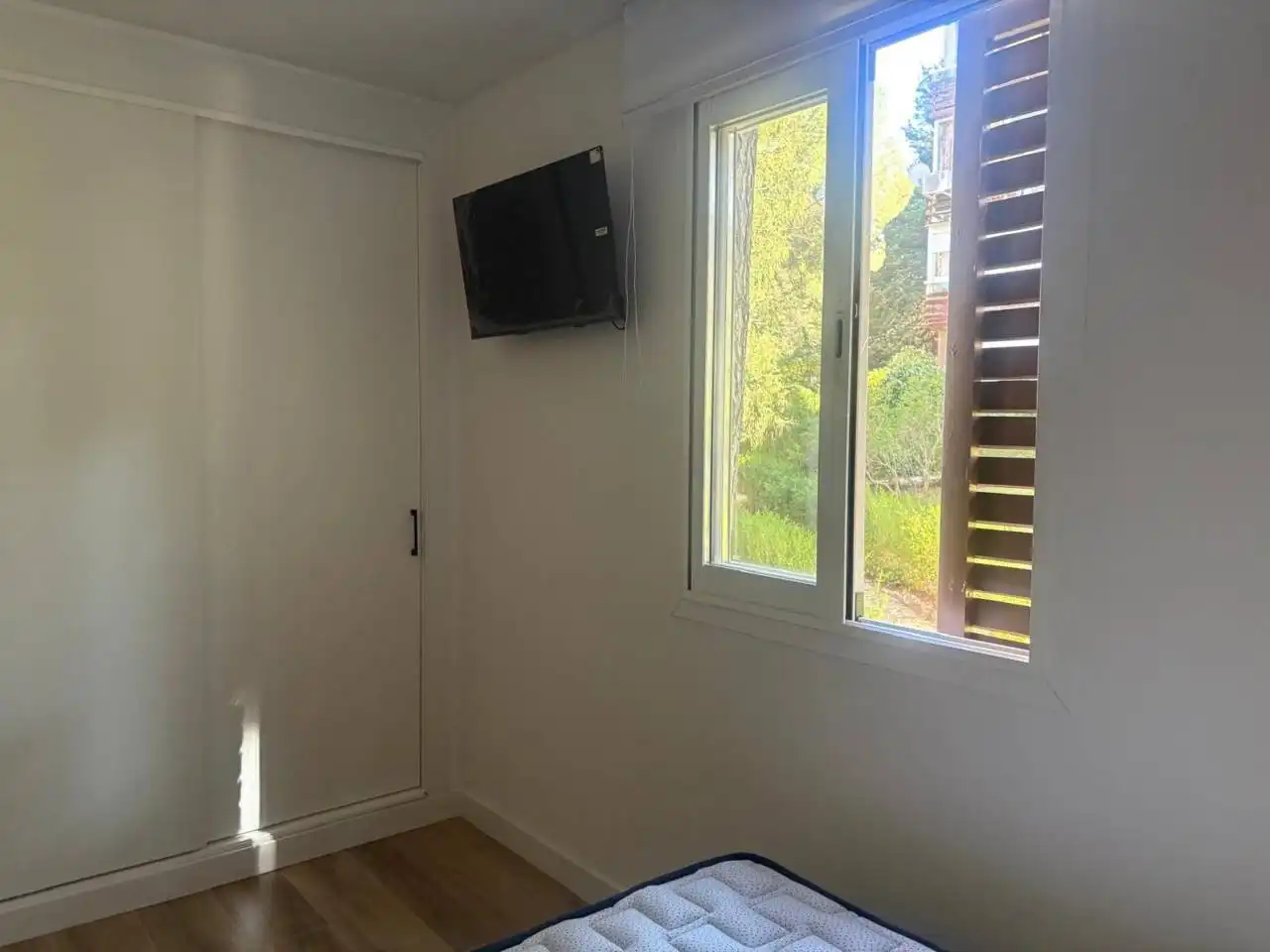 Habitación de Piso de alquiler en San Martín de Valdeiglesias con Aire acondicionado, Terraza y Amueblado
