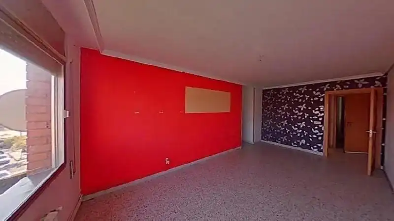 Wohnung zum Verkauf in Tarragona mit Balkon