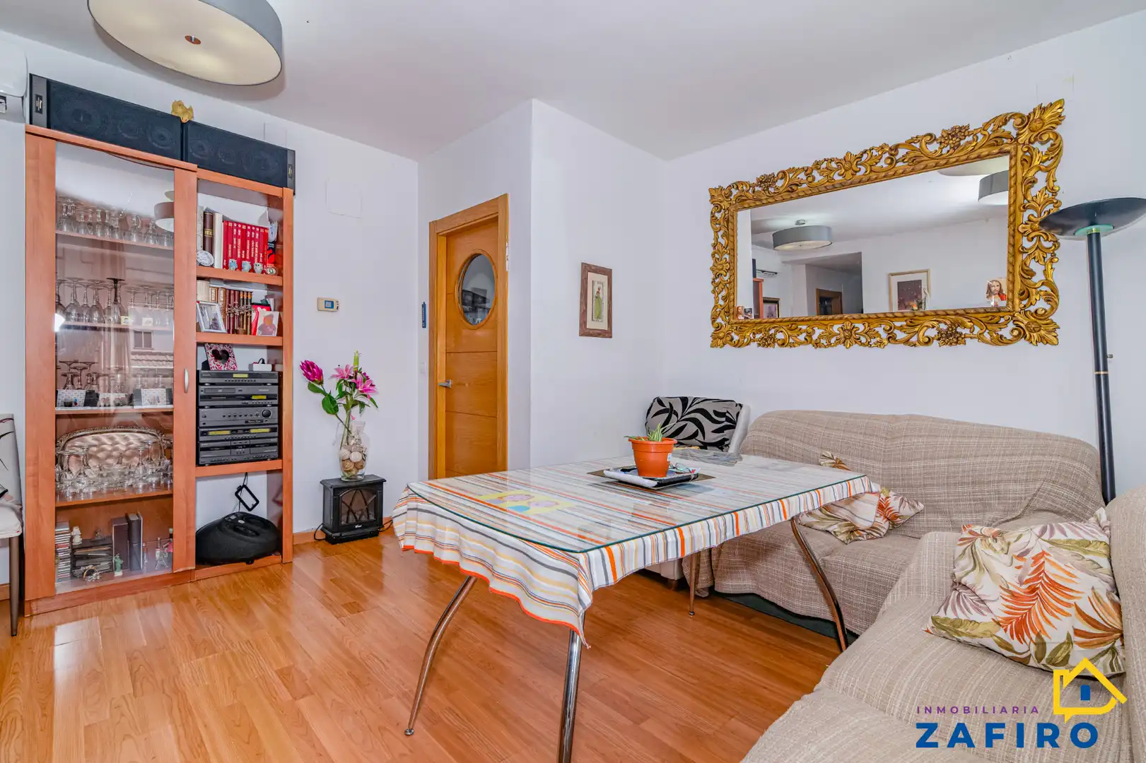 Living room of Flat for sale in Armilla  with Heating, Parquet flooring and Storage room