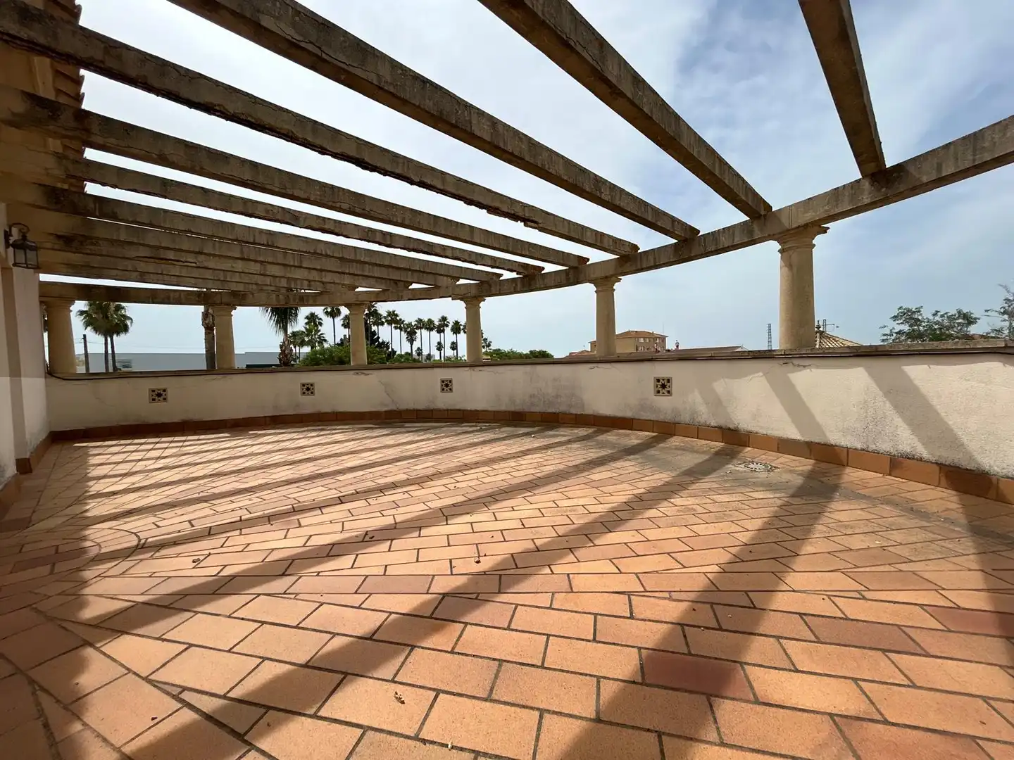 Terrassa de Casa o xalet en venda en Villanueva de los Castillejos amb Aire condicionat, Calefacció i Jardí privat