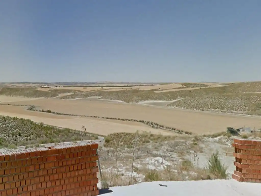 Land for sale in Barajas de Melo