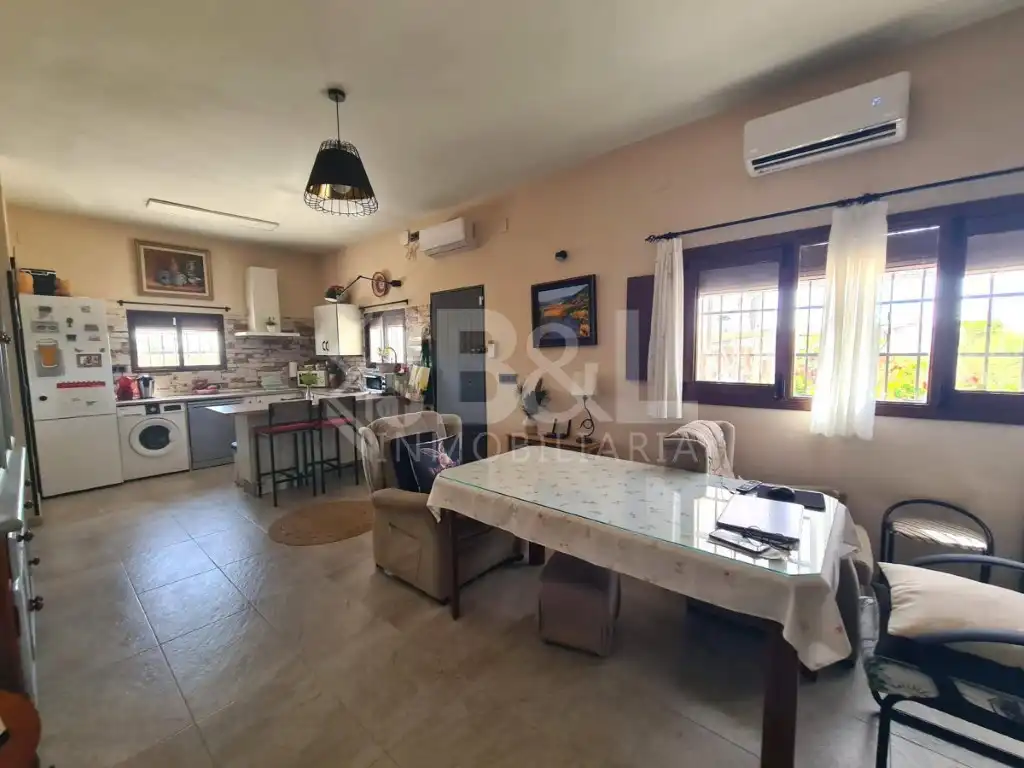 Casa rústica en venda a Beas