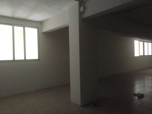 Local comercial en Alquiler en Centro
