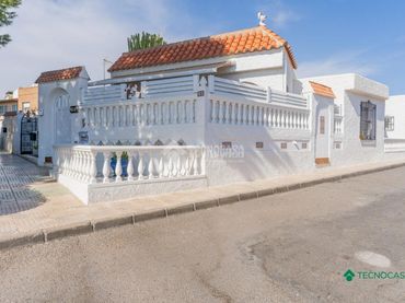 Haus zum Verkauf in Las Cabañuelas