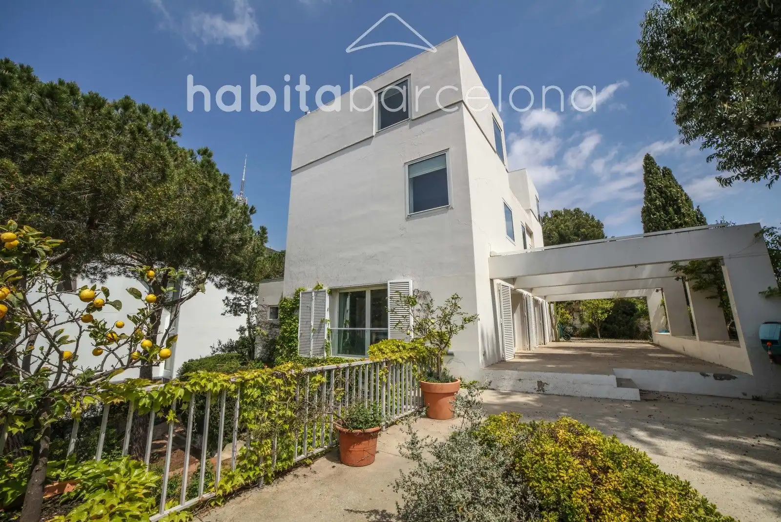 Exterior view of Houses for rent in Barcelona  with Air Conditioner, Heating and Private garden