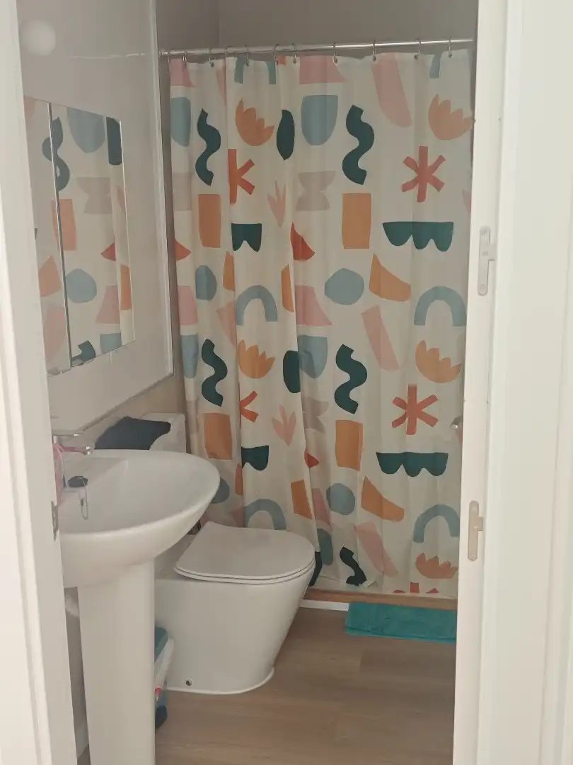 Bany de Apartament en venda en Sanlúcar de Barrameda amb Traster i Alarma