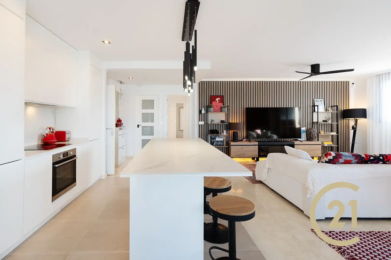 Cocina de Casa adosada en venta en Ojén con Aire acondicionado, Calefacción y Jardín privado