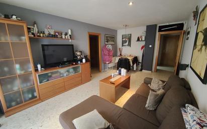 Living room of Flat for sale in Esparreguera  with Heating and Balcony