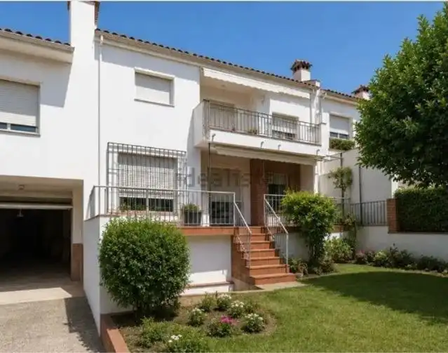 Maison avec jardin à vendre à Santa Maria - L'Eixample - Sud Sumella